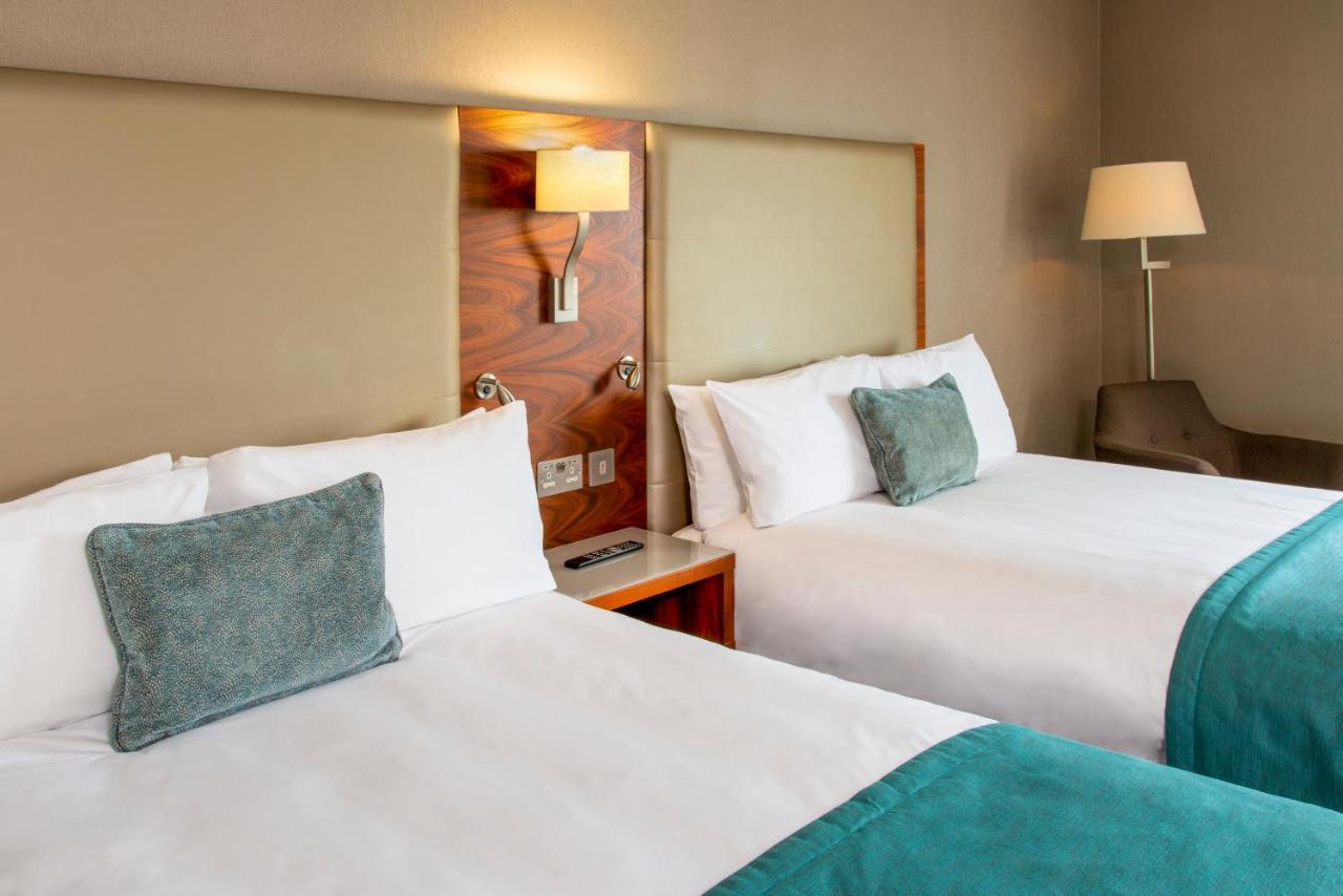 คราวน์ พลาซา ลอนดอน - ดอกแลนด์ส Hotel ภายนอก รูปภาพ